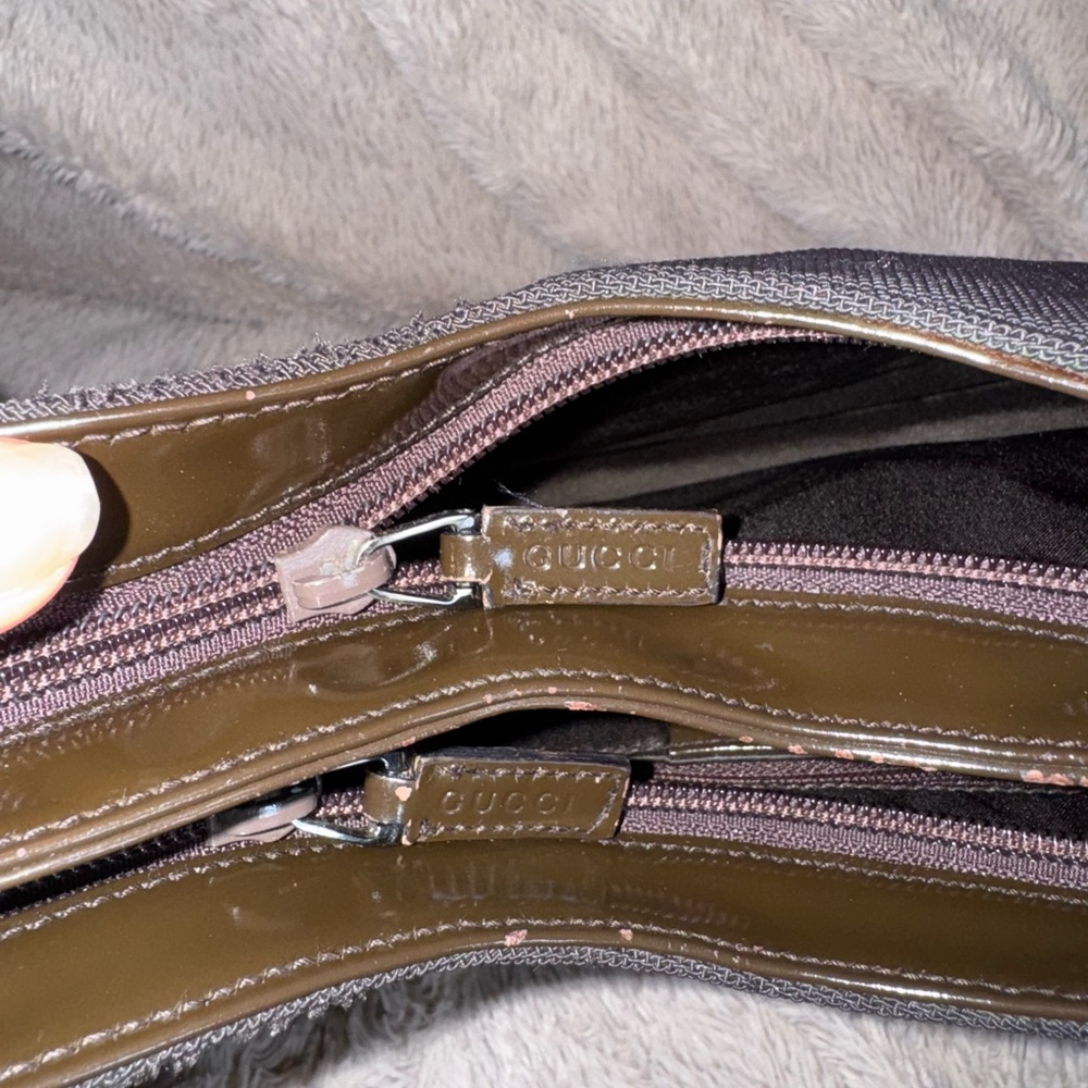 Gucci Black Canvas Shoulder Bag Minimalist Design - Picture 7 of 7